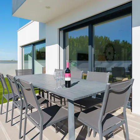 And Friends With Ocean View * Lourinhã