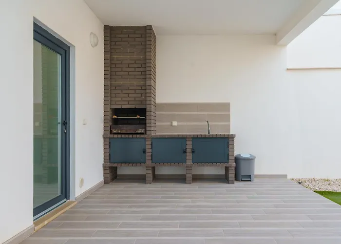 And Friends With Ocean View Villa