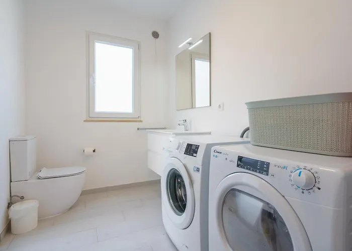 Villa And Friends With Ocean View